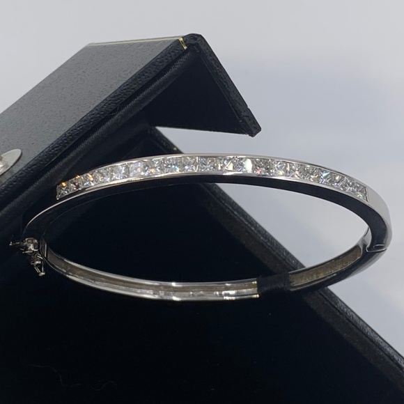 14K White Gold Princess Cut Diamond Bangle Bracelet - Picture 5 of 15